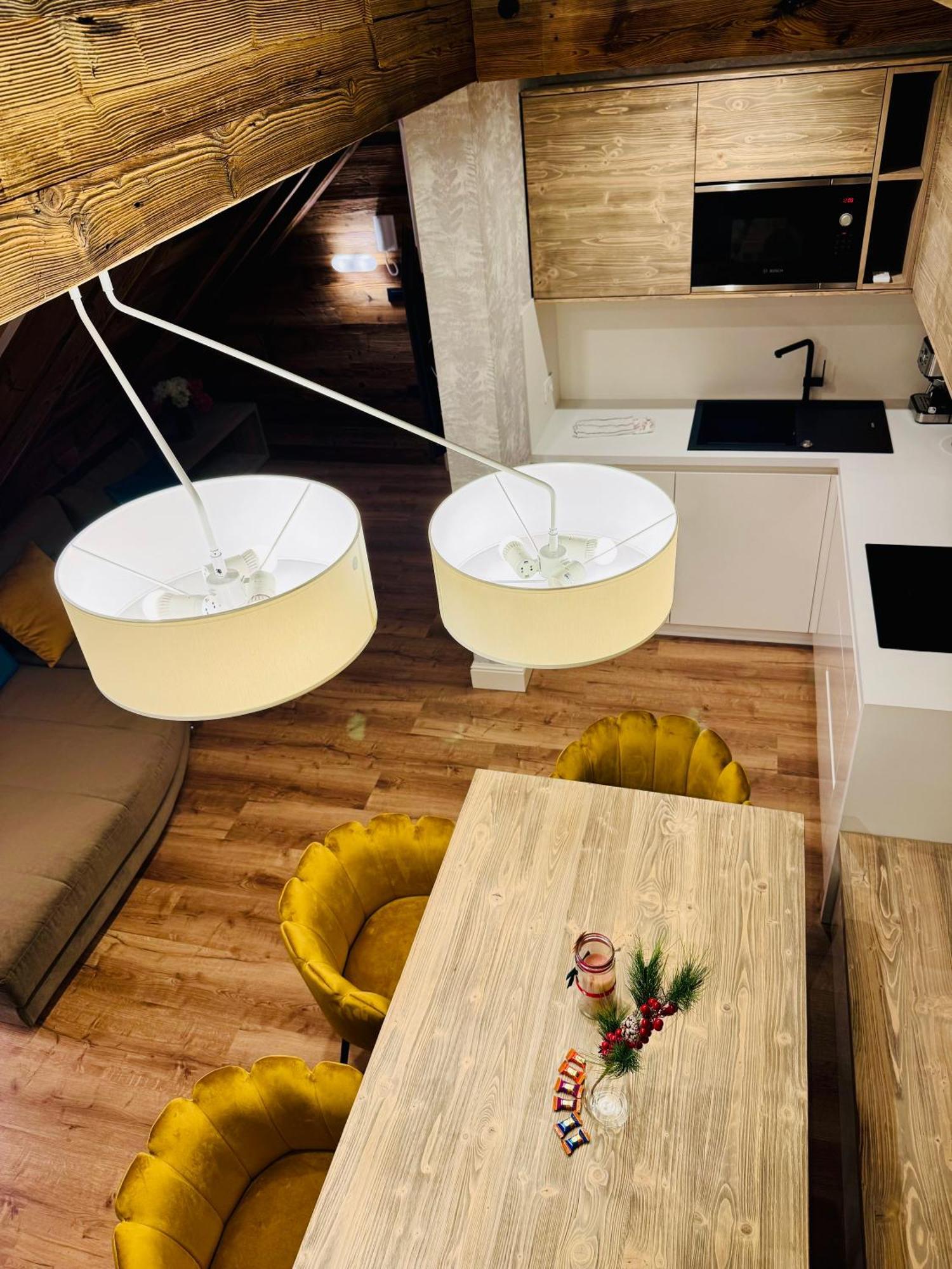 Vila Urbana Luxury Apartments Лесце Екстериор снимка