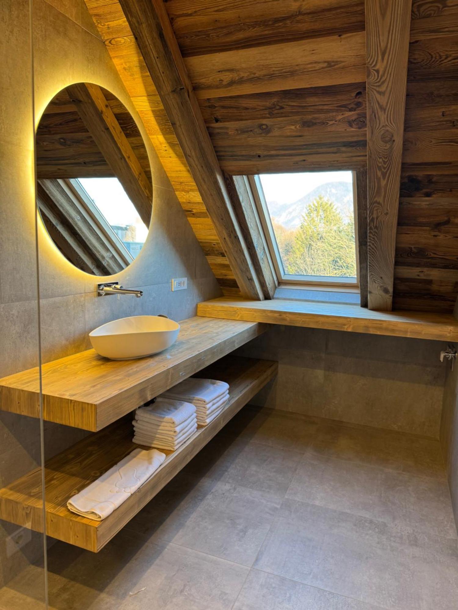 Vila Urbana Luxury Apartments Лесце Екстериор снимка