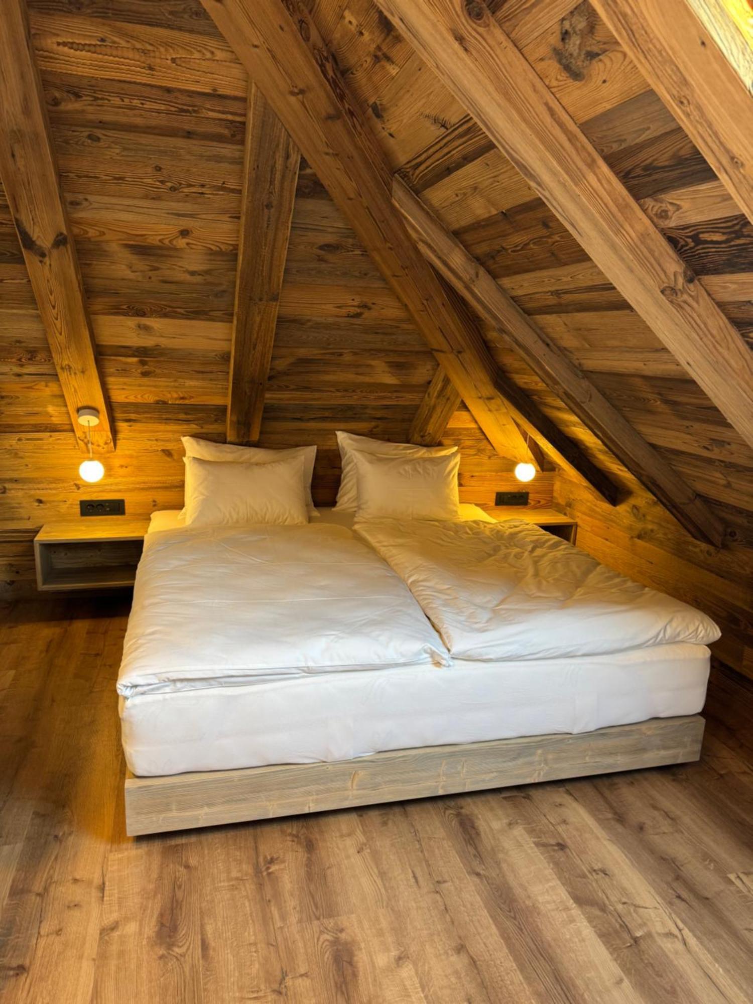 Vila Urbana Luxury Apartments Лесце Екстериор снимка